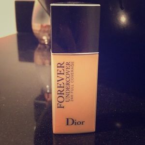 Dior Forever 24 Hour Full Coverage Foundation